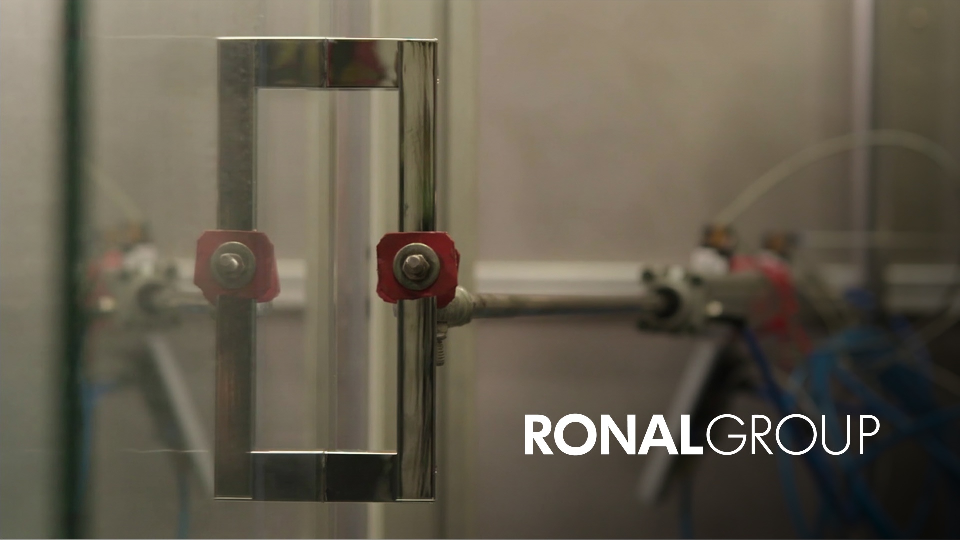 Referenz-Ronal-Group